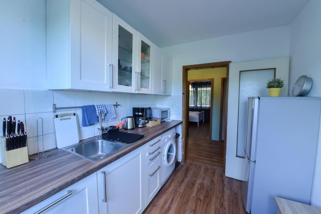 Comfortable 3 Room Apartment, Ideal For Messe Fair Hannover Exterior foto